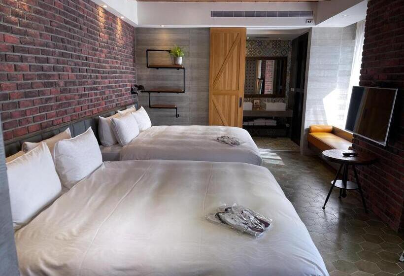 اتاق استاندارد چهار تخته با چشم‌انداز دریا, Kenting 4 Sisters Villa