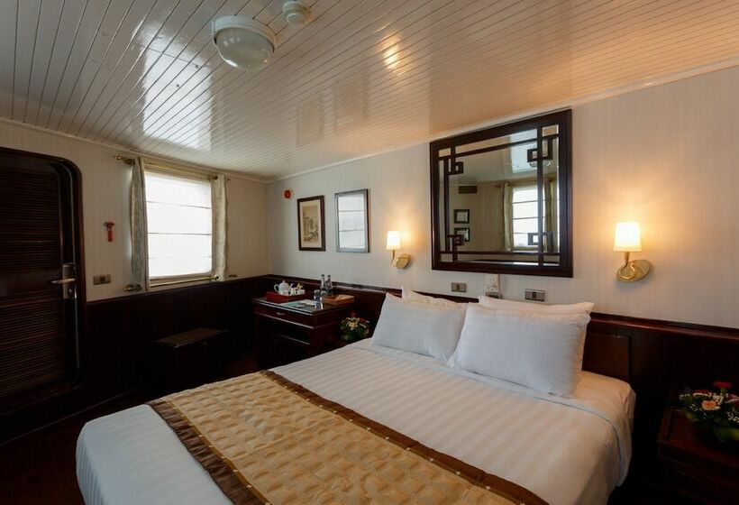 کلبه دلوکس, Emeraude Classic Cruises
