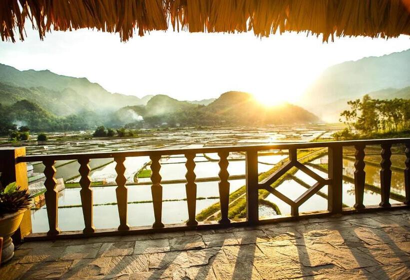سوئیت با چشم‌انداز, Mai Chau Ecolodge