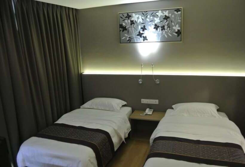 Номер Superior, Super 8 Hotel @ Bayan Baru