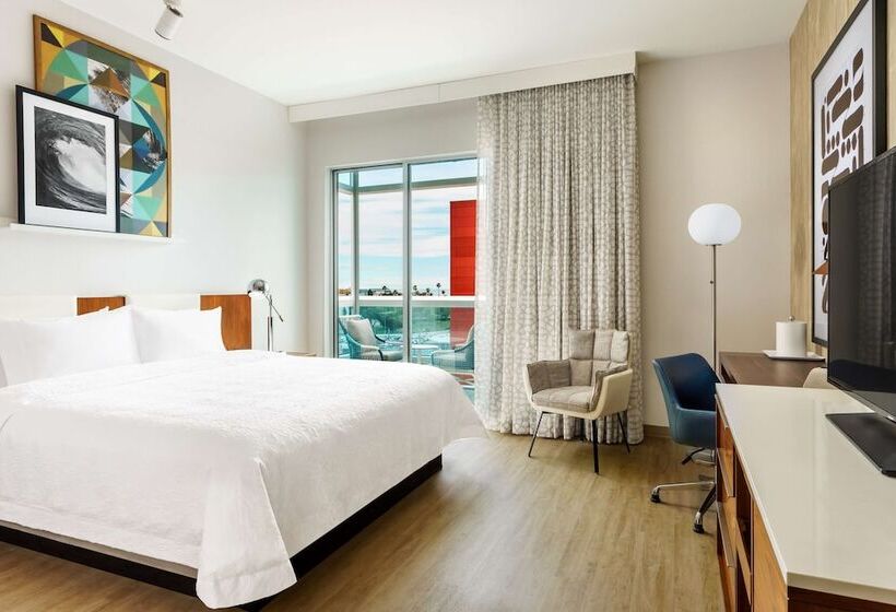 标准间带双人床, Hampton Inn & Suites Santa Monica