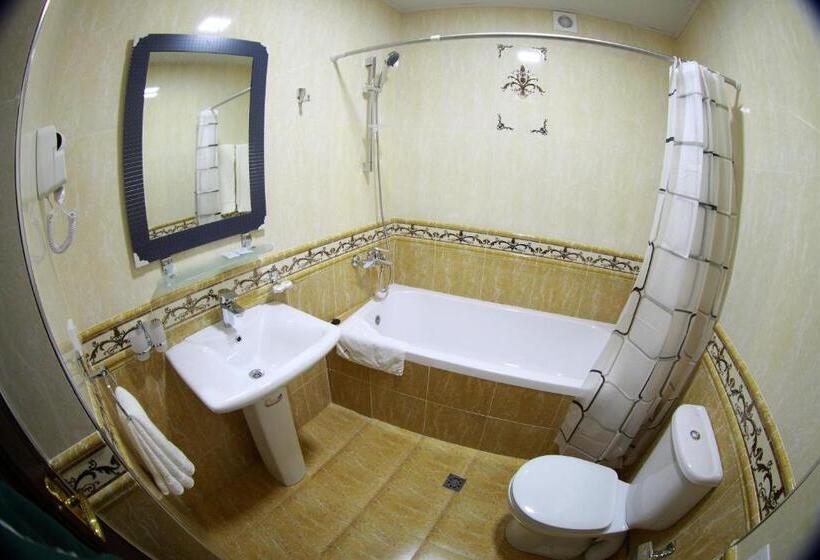 Номер Стандарт Трехместный, Sultan Hotel Boutique