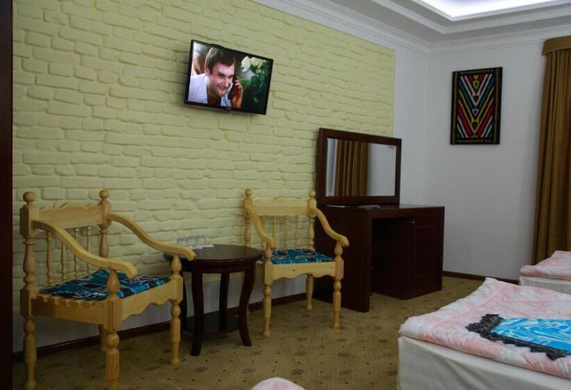 Номер Стандарт Трехместный, Sultan Hotel Boutique