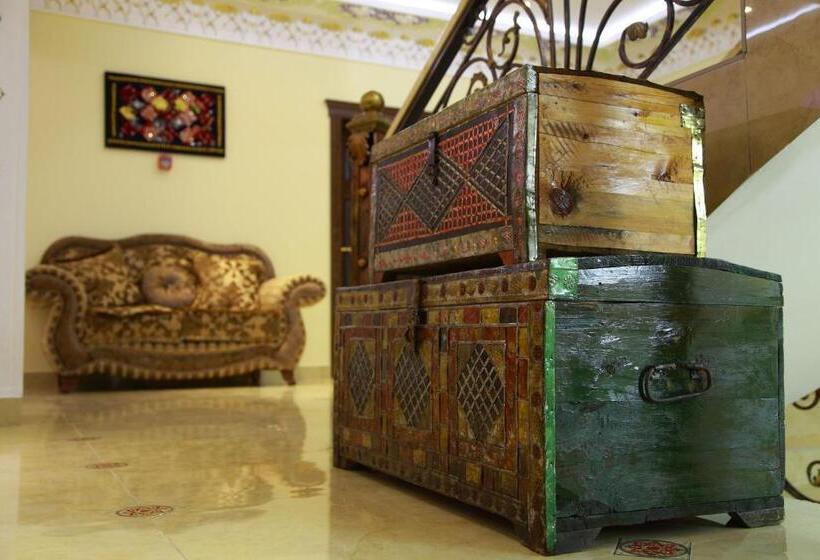 Полулюкс, Sultan Hotel Boutique