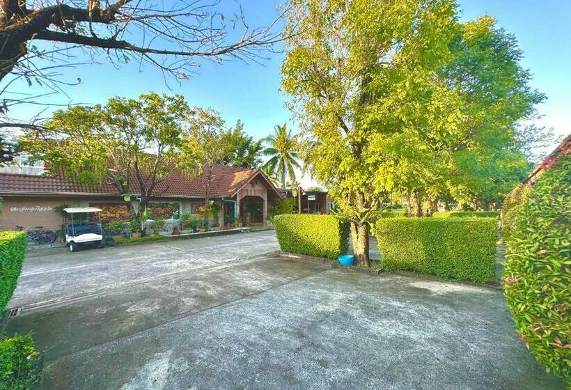 Номер Basic, โรงแรมแสงทองรีสอร์ท