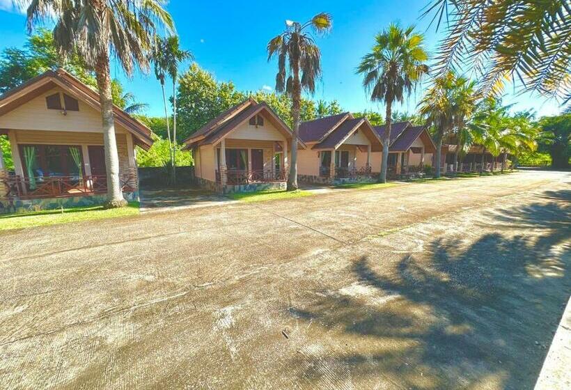 Номер Стандарт, โรงแรมแสงทองรีสอร์ท