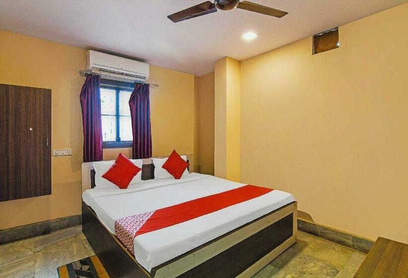 اتاق کلاسیک سه تخته, Oyo Flagship Hotel Ashirbad Deluxe