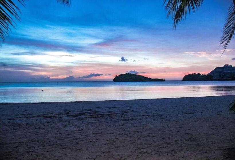 ویلای 1 خوابه با چشم‌انداز دریا, Ocean Villa Guam
