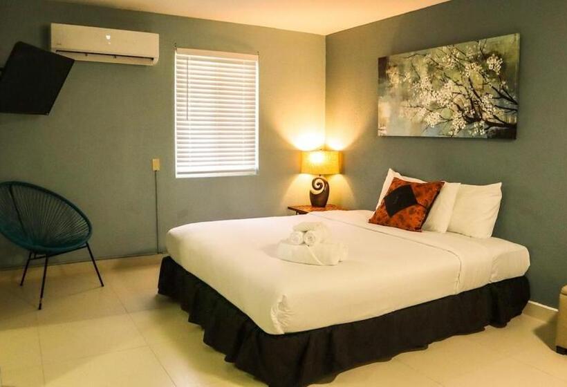 استودیوی استاندارد, Ocean Villa Guam