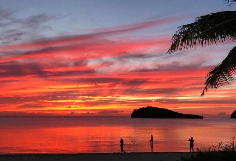 سوییت خانوادگی, Ocean Villa Guam