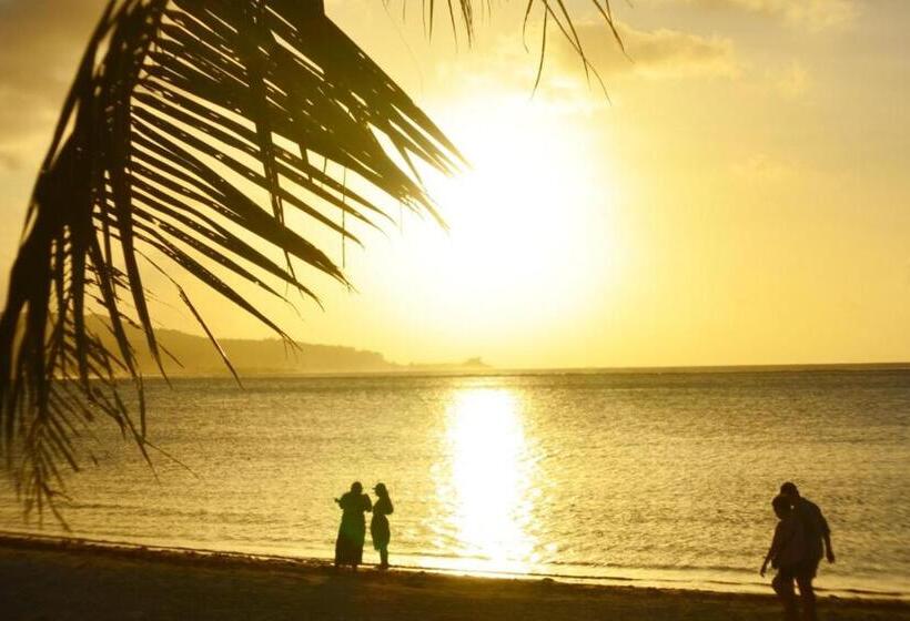 استودیوی استاندارد, Ocean Villa Guam