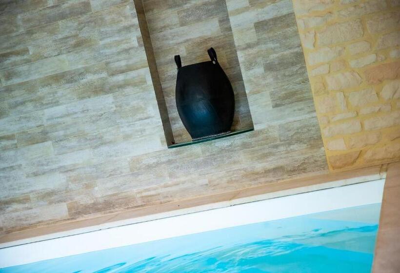 Полулюкс, La Ferme De L Oudon & Spa