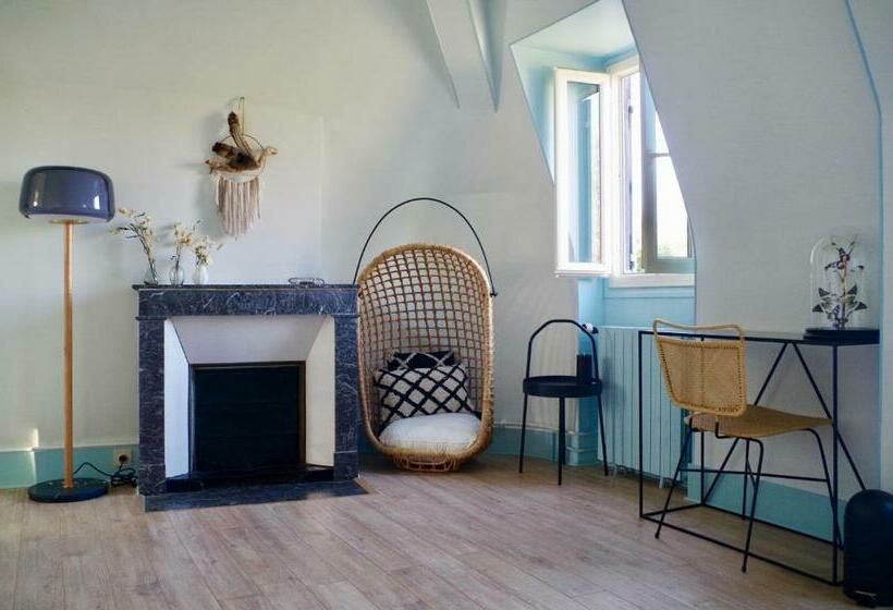 Номер Стандарт Вид на Сад, Le Clos Des Fées