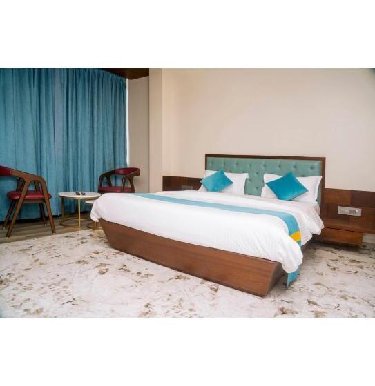 Номер Deluxe, Yashoda Pune