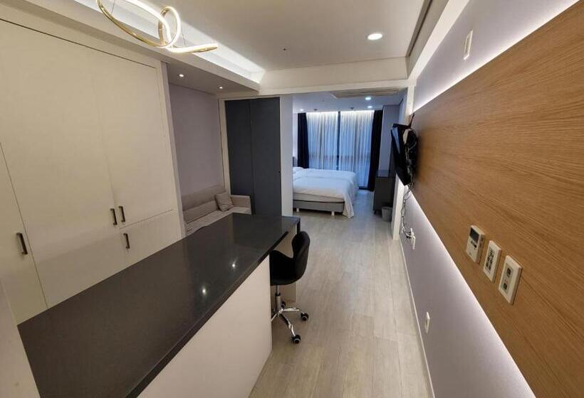 اتاق استاندارد, W Residence Hotel Centum City