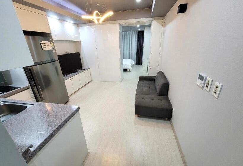 اتاق لوکس, W Residence Hotel Centum City