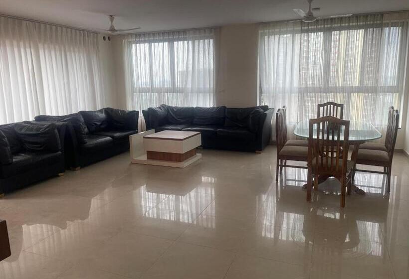 اتاق اکونومی, Royal Nest Premium