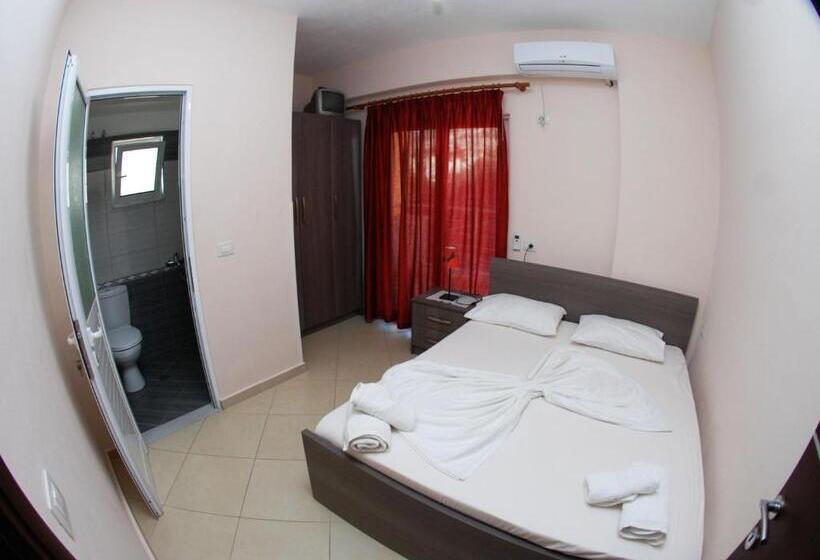 Triple Room Sea View, Erioni