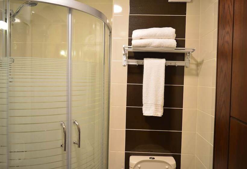 اتاق استاندارد, Ream Hotel Amman