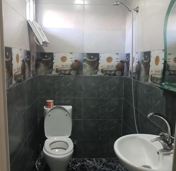 اتاق استاندارد چهار تخته, Near The Sea