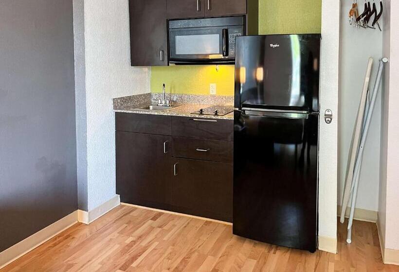 Quarto Estandar, Studio 6 Suites Clarion, Pa