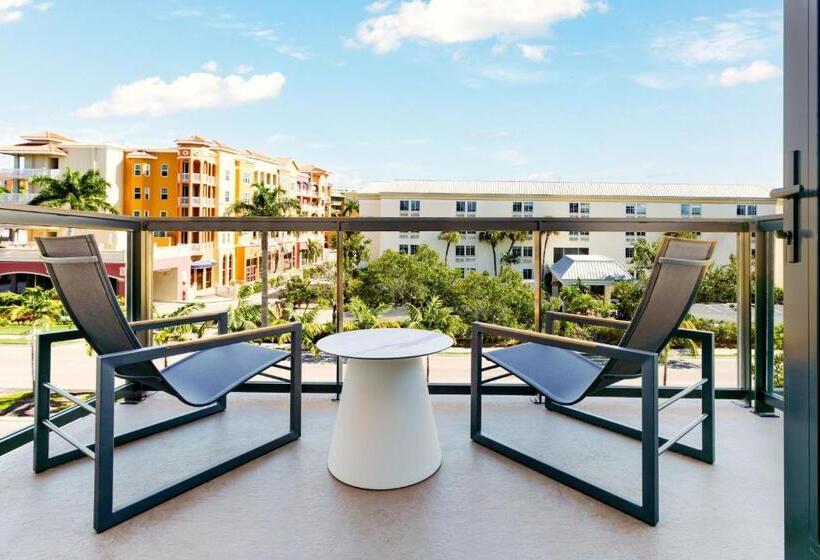 Номер Стандарт с Балконом, Ac Hotel By Marriott Naples 5th Avenue