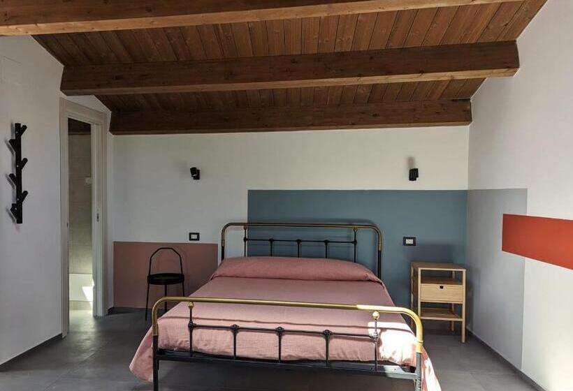اتاق لوکس با چشم‌انداز دریا, B&b Vico Boito