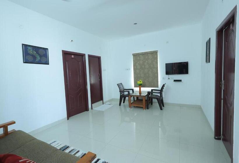 家庭工作室, Royal Beach Service Apartment