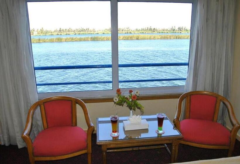 اتاق استاندارد با چشم‌انداز, Upper Sky Tours 5 Stars Nile Cruises Sailing From Luxor To Aswan Every Saturday & Monday For 4 Night