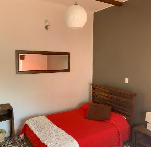 Трехместный Номер Стандарт Вид на Сад, H1915 Hotel Boutique