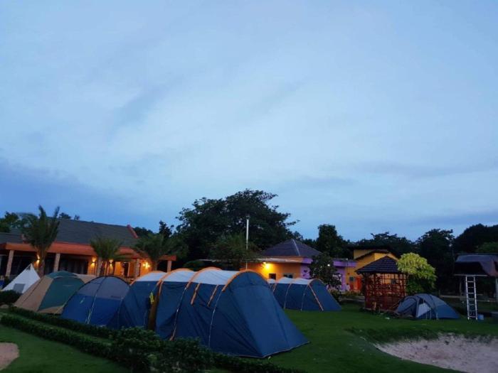 چادر با خدمات رفاهی استاندارد, Greenfield Farmstay