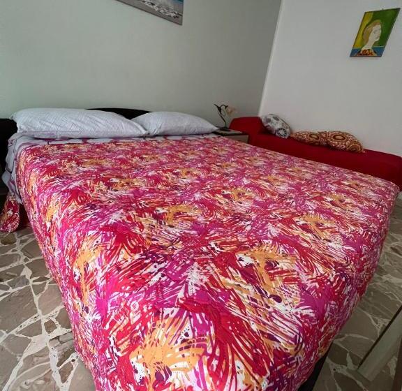 اتاق استاندارد سه نفره, Casa Vacanze Rajanzino