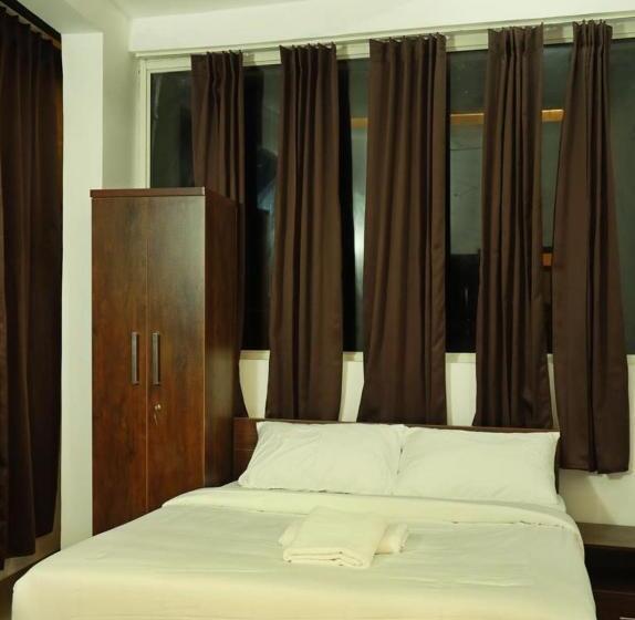 Номер Deluxe, Aroma Inn