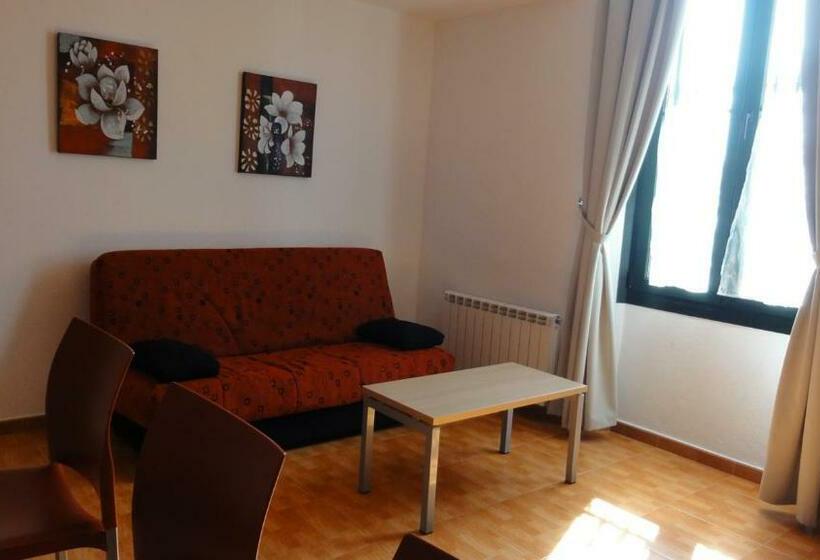 Апартаменты 3 Спальни, Aparthotel Can Gallart
