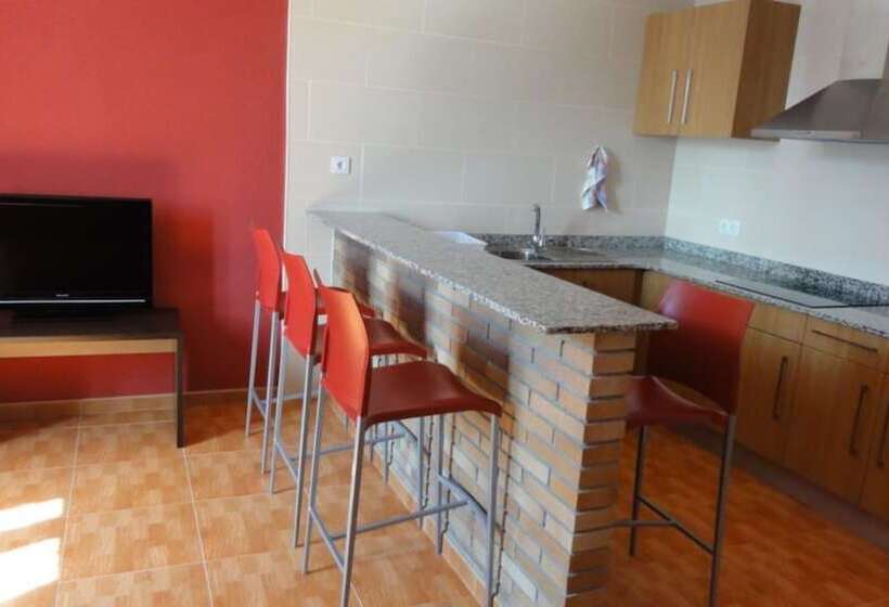 Апартаменты 3 Спальни, Aparthotel Can Gallart