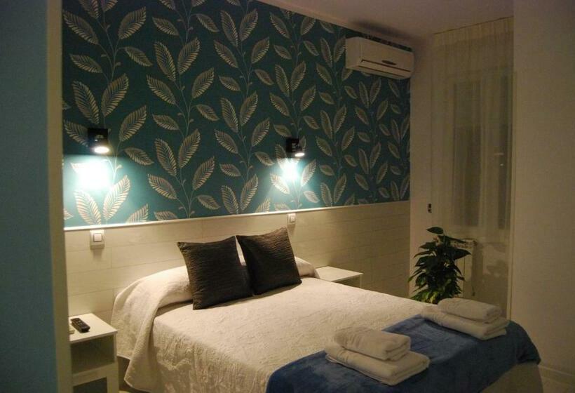 اتاق استاندارد, Hostal Petite Maman