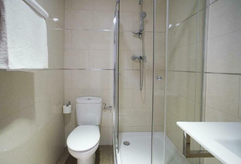 Номер Стандарт, Hostal Drassanes