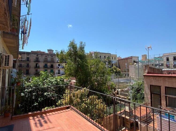 Номер Стандарт, Hostal Drassanes