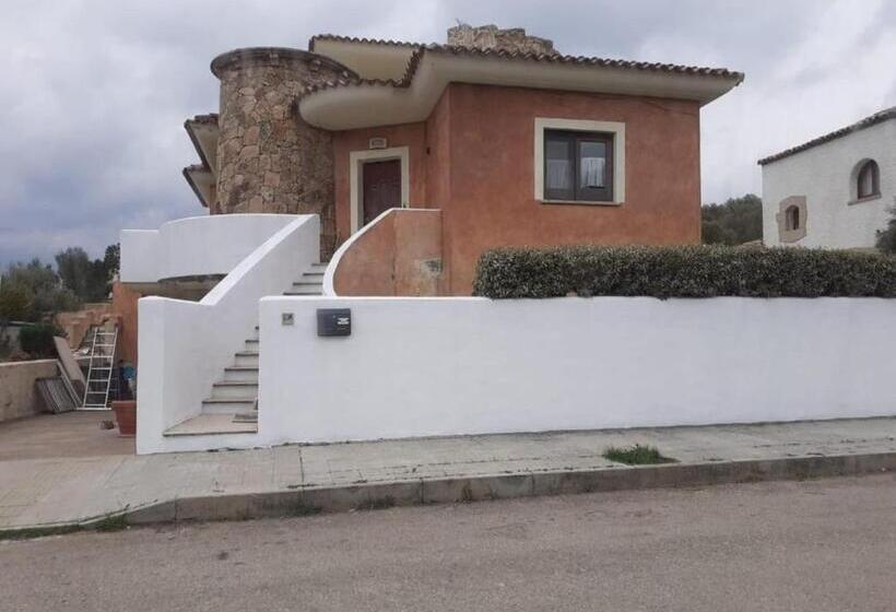 Номер Стандарт, Mi Casita