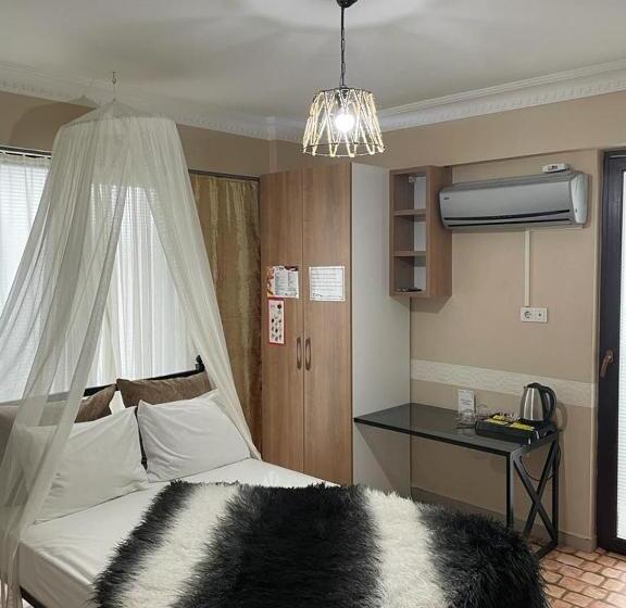اتاق استاندارد با بالکن, Terrace Boutique Otel