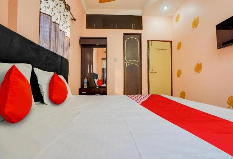 Quarto Triplo Clássico, Oyo Flagship Hotel 69 Stays