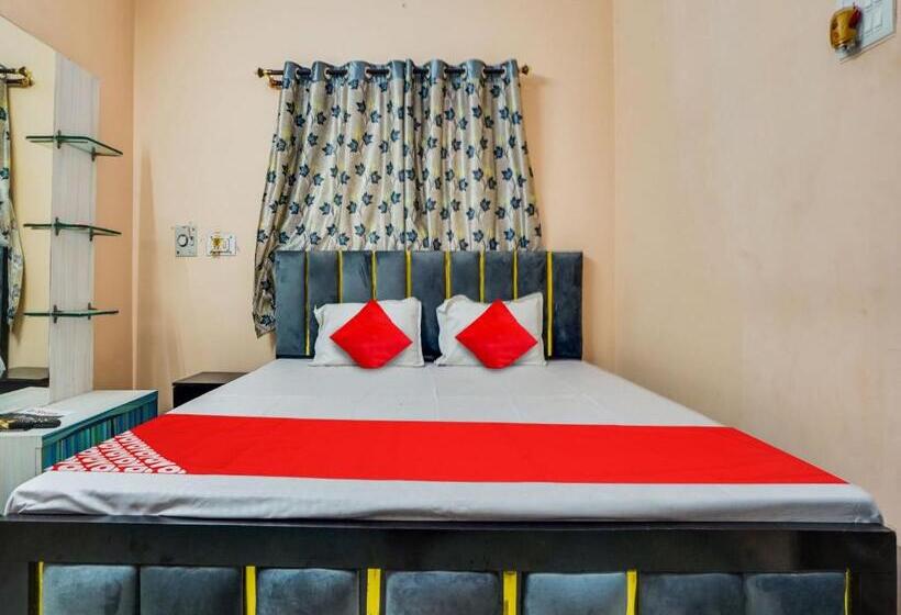 Quarto Triplo Clássico, Oyo Flagship Hotel 69 Stays