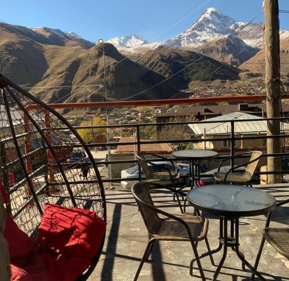 اتاق استاندارد, Mate S Home Kazbegi