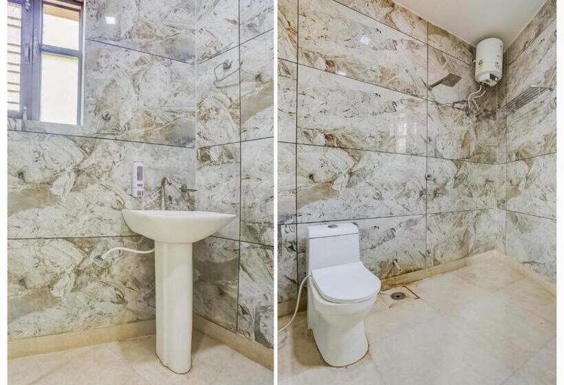 اتاق کلاسیک سه تخته, Collection O Mukur Hotel And Restaurant