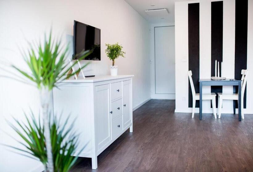 Апартаменты 1 Спальня с Балконом, Keller Apartment