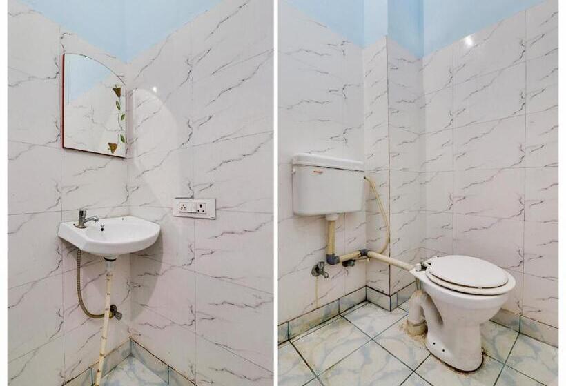 Трехместный Номер Классика, Oyo Flagship Hotel Kalindi Farms