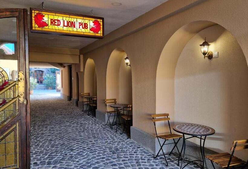 آپارتمان 1 خوابه, Red Lion Pub & Apartments Szentendre