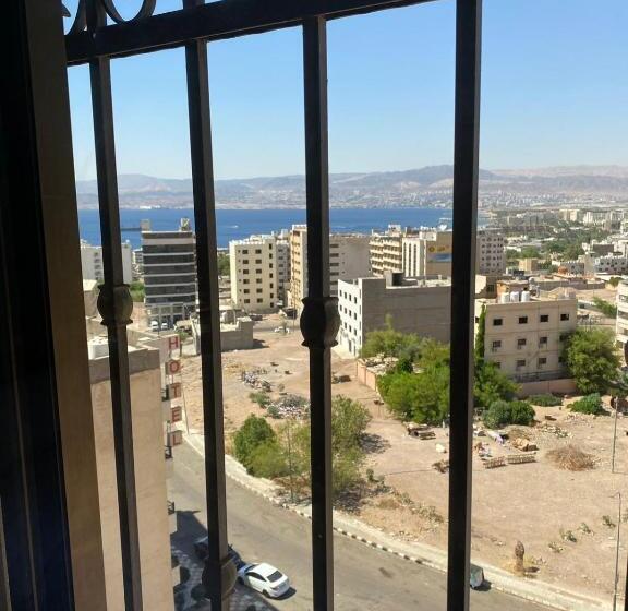 اتاق لوکس با چشم‌انداز دریا, Mariam Boutique
