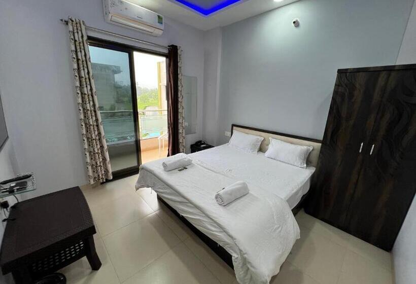 豪华房间, Iira Stays   Raigad Srushti Resort
