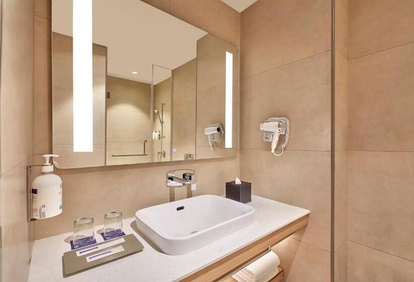 套房, Holiday Inn Express Bengaluru Bommasandra, An Ihg